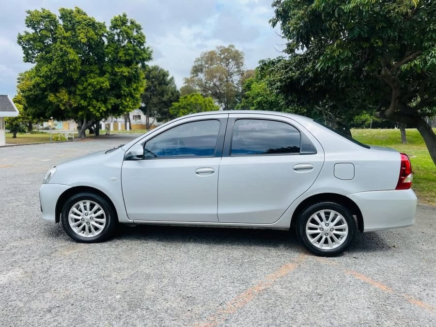 2021 TOYOTA ETIOS 1.5 Xs SPRINT — photo 4