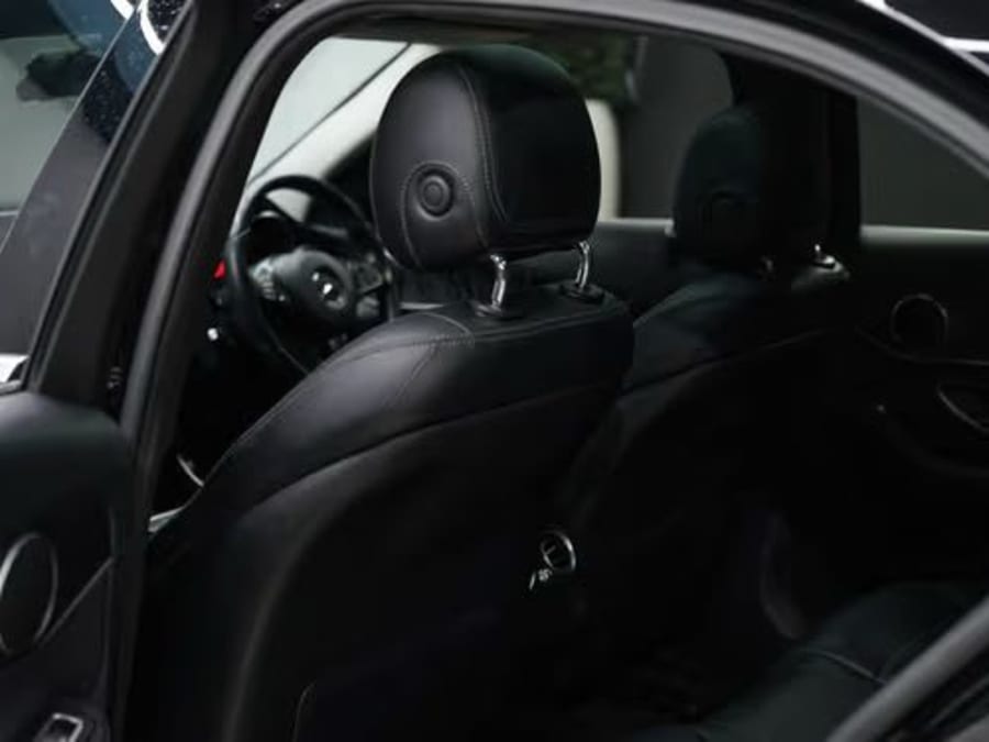 2018 Mercedes-Benz C-Class C 200 Avantgarde Auto — photo 7