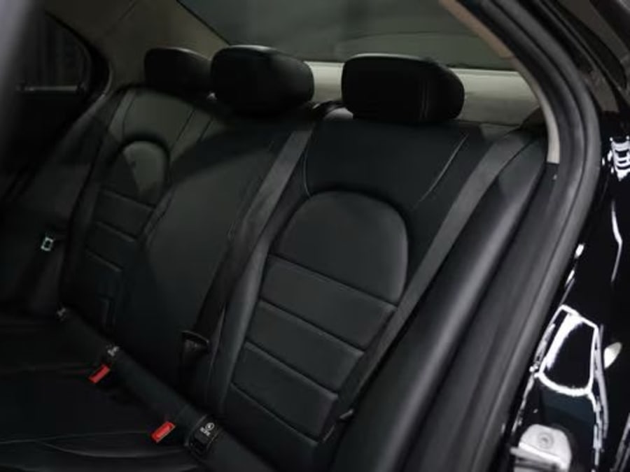 2018 Mercedes-Benz C-Class C 200 Avantgarde Auto — photo 8