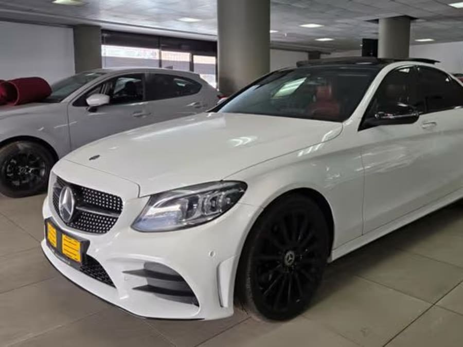 2019 Mercedes-Benz C-Class C220d Amg Line — photo 4