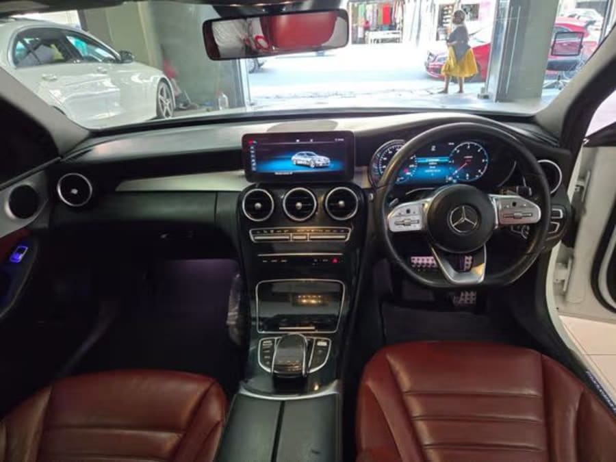 2019 Mercedes-Benz C-Class C220d Amg Line — photo 7