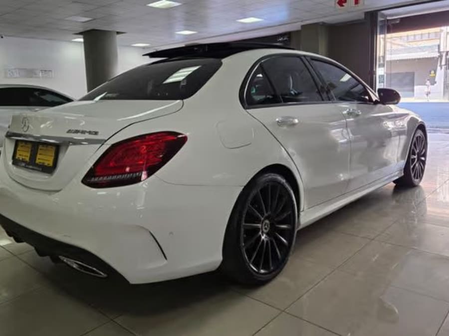 2019 Mercedes-Benz C-Class C220d Amg Line — photo 9