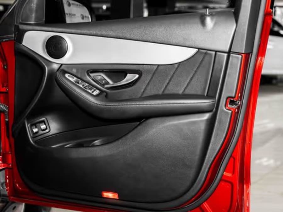 2020 Mercedes-Benz GLC 300 4Matic — photo 4