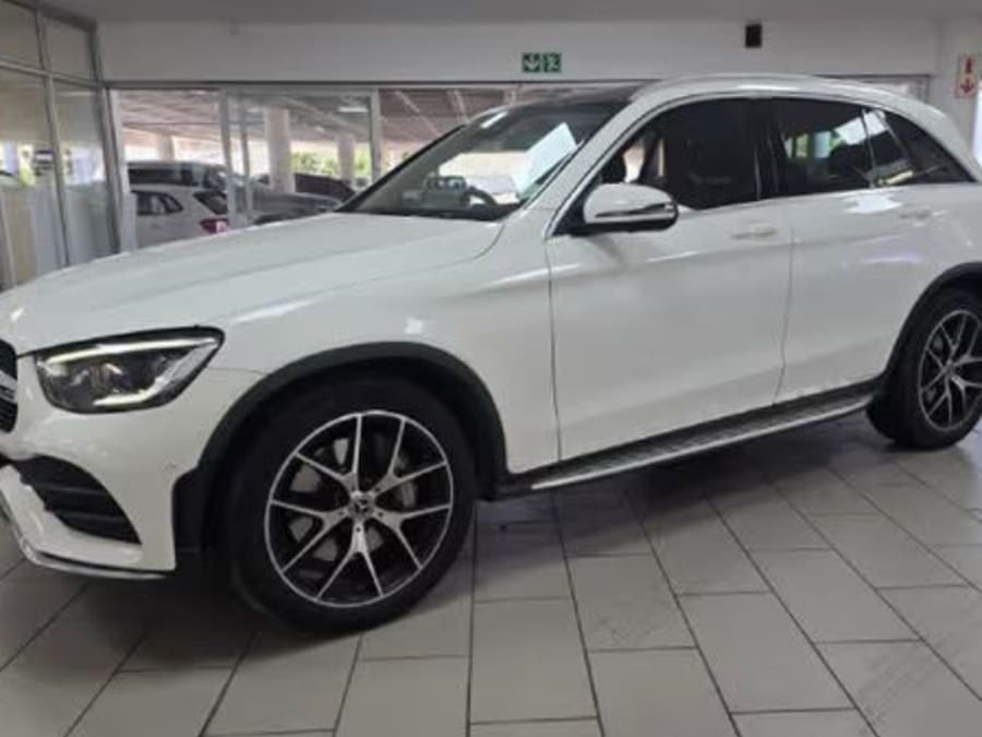 2020 Mercedes-Benz GLC 300d 4Matic — photo 6