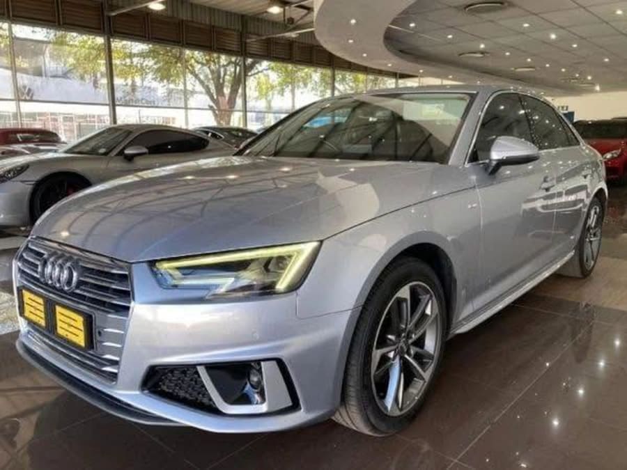 2019 Audi A4 2.0 TFSI Advanced Auto | 35 TFSI — photo 2