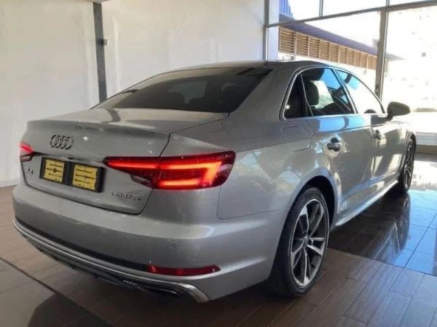 2019 Audi A4 2.0 TFSI Advanced Auto | 35 TFSI — photo 10