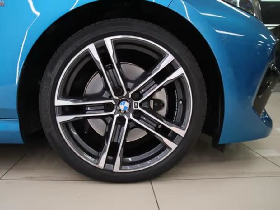 2021 BMW 2 Series 218i Gran Coupe M Sport — photo 5