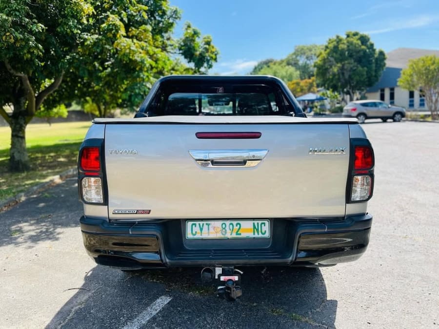 2019 TOYOTA HILUX 2.8 GD6 LEGEND50 — photo 8