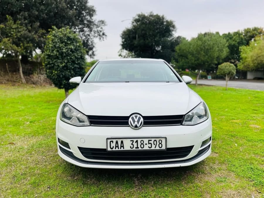 2015 VW GOLF 7 1.4 TSI COMFORTLINE — photo 1