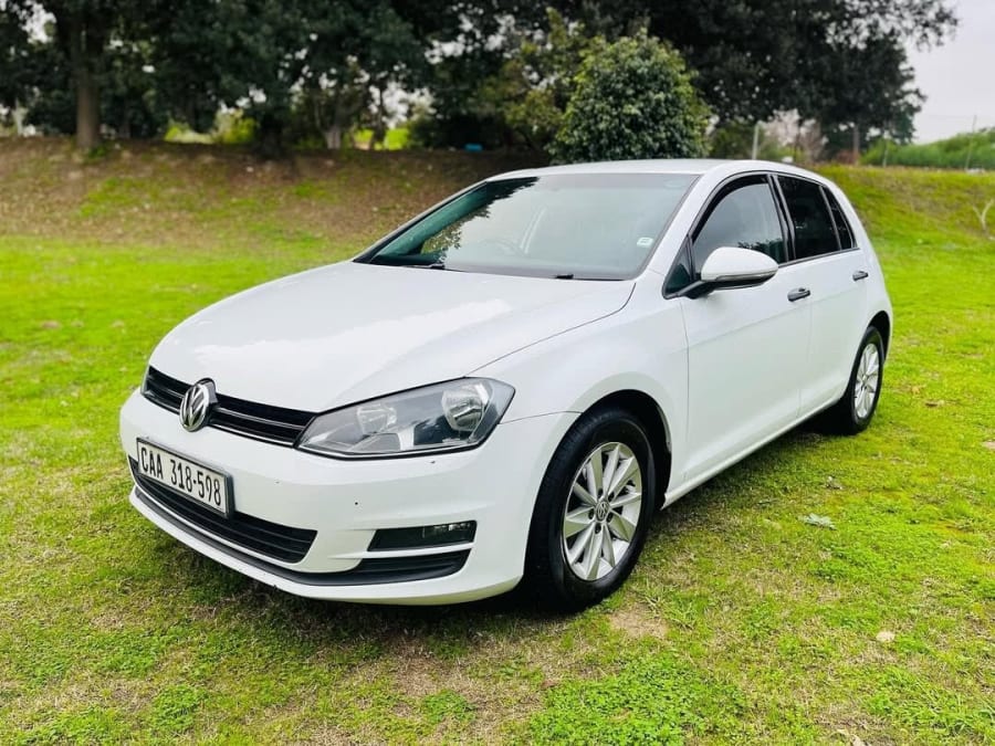 2015 VW GOLF 7 1.4 TSI COMFORTLINE — photo 2