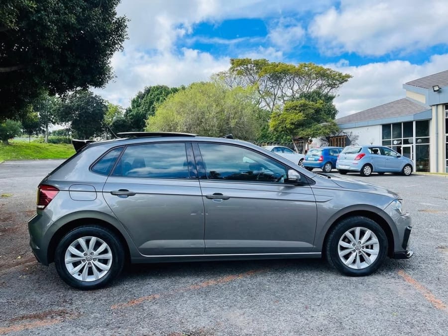 2019 VW POLO 1.0 TSI COMFORTLINE DSG — photo 3