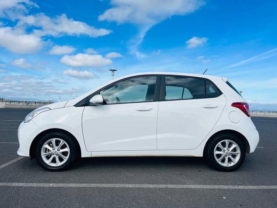 2019 HYUNDAI GRAND i10 1.0 FLUID — photo 4