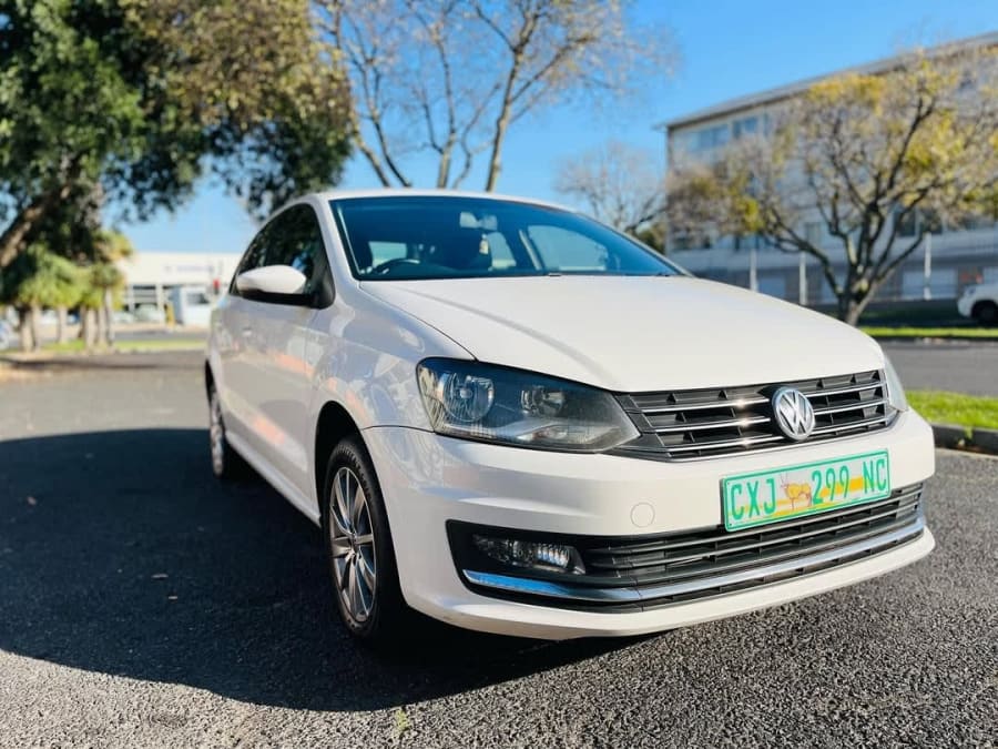 2017 VW POLO 1.5 TDI COMFORTLINE — photo 2