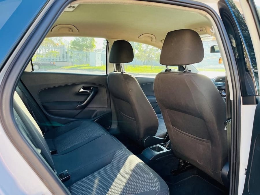 2017 VW POLO 1.5 TDI COMFORTLINE — photo 10