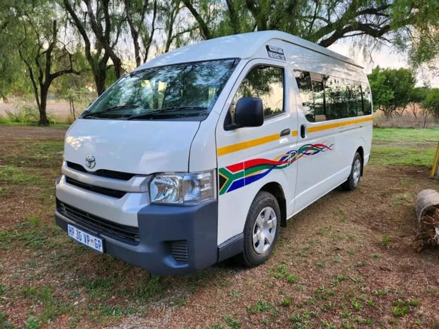 2018 TOYOTA QUANTUM 2.5D4d SESFIKILE — photo 1