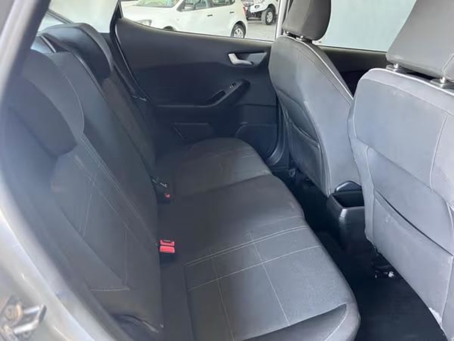 2018 Ford Fiesta 1.0 EcoBoost Trend 5-dr — photo 6