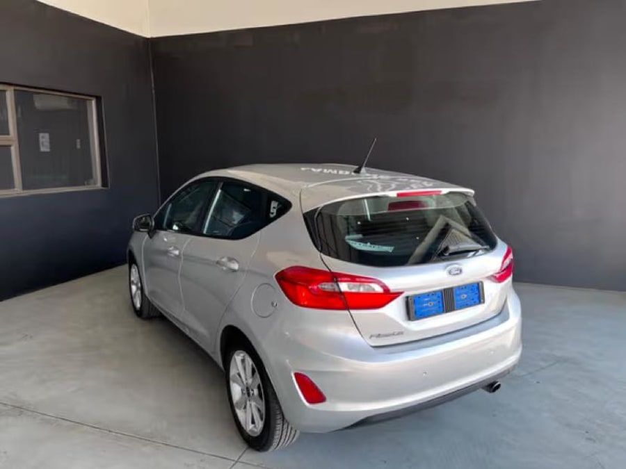 2018 Ford Fiesta 1.0 EcoBoost Trend 5-dr — photo 8