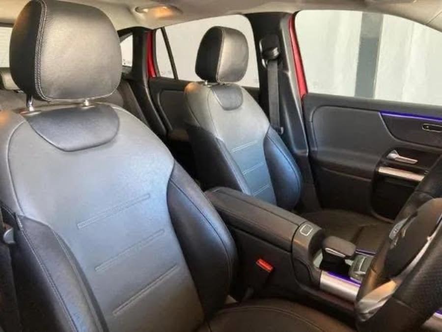 2021 Mercedes-Benz GLA GLA200 AMG — photo 5