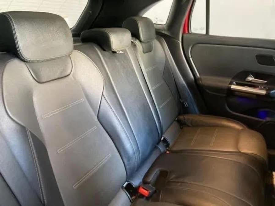 2021 Mercedes-Benz GLA GLA200 AMG — photo 7