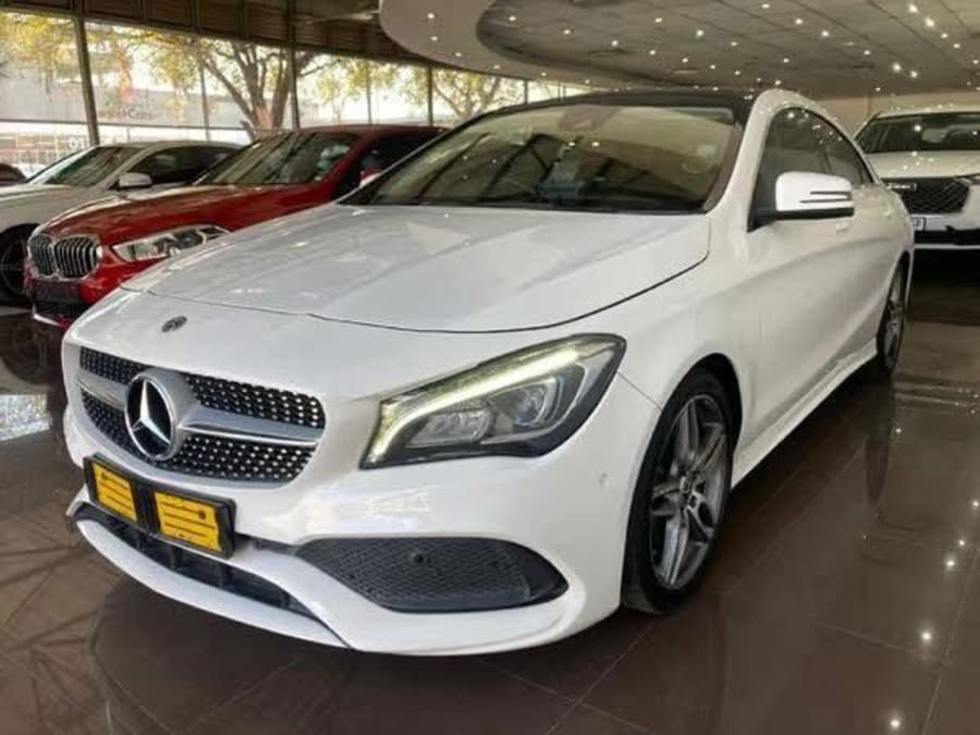 2019 Mercedes-Benz CLA 200 Auto — photo 2
