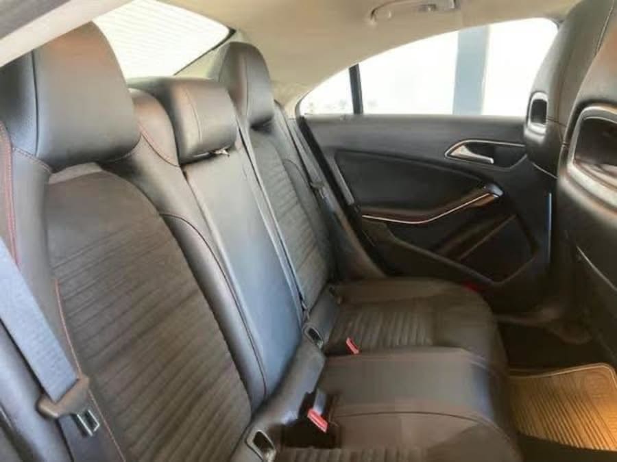 2019 Mercedes-Benz CLA 200 Auto — photo 7