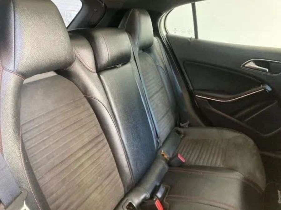 2017 Mercedes-Benz GLA GLA200 AMG AUTO — photo 8