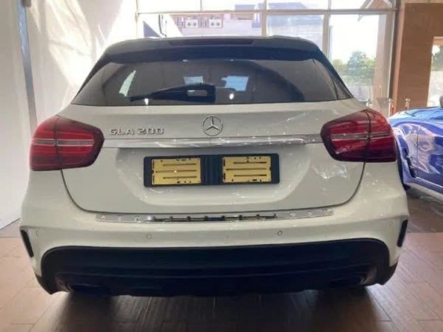 2017 Mercedes-Benz GLA GLA200 AMG AUTO — photo 9