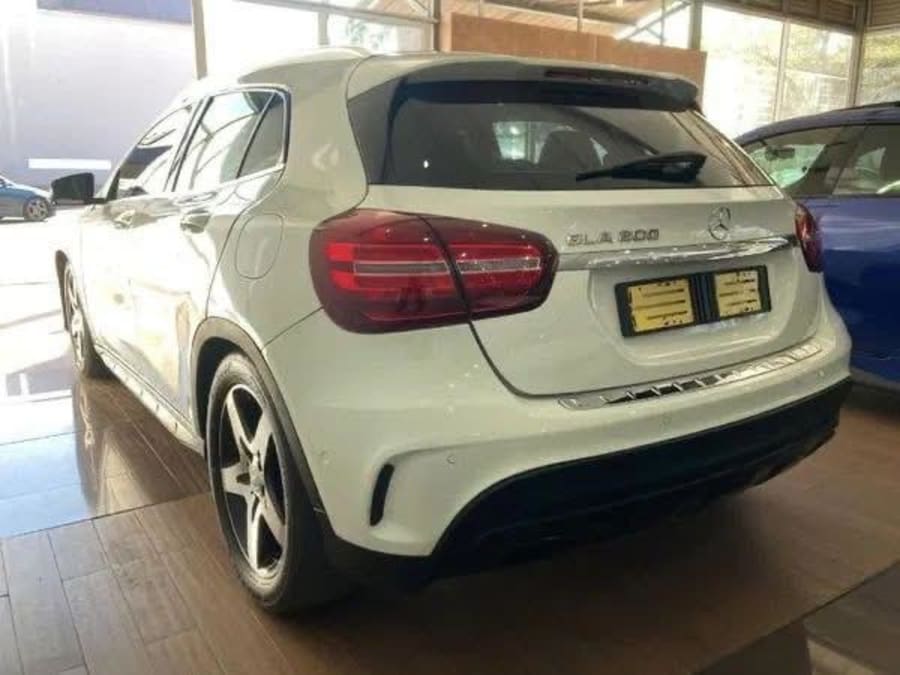 2017 Mercedes-Benz GLA GLA200 AMG AUTO — photo 10