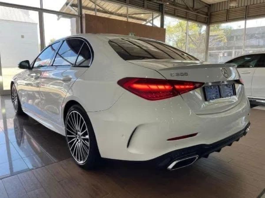 2022 Mercedes-Benz C-Class C200 AMG A/T — photo 9