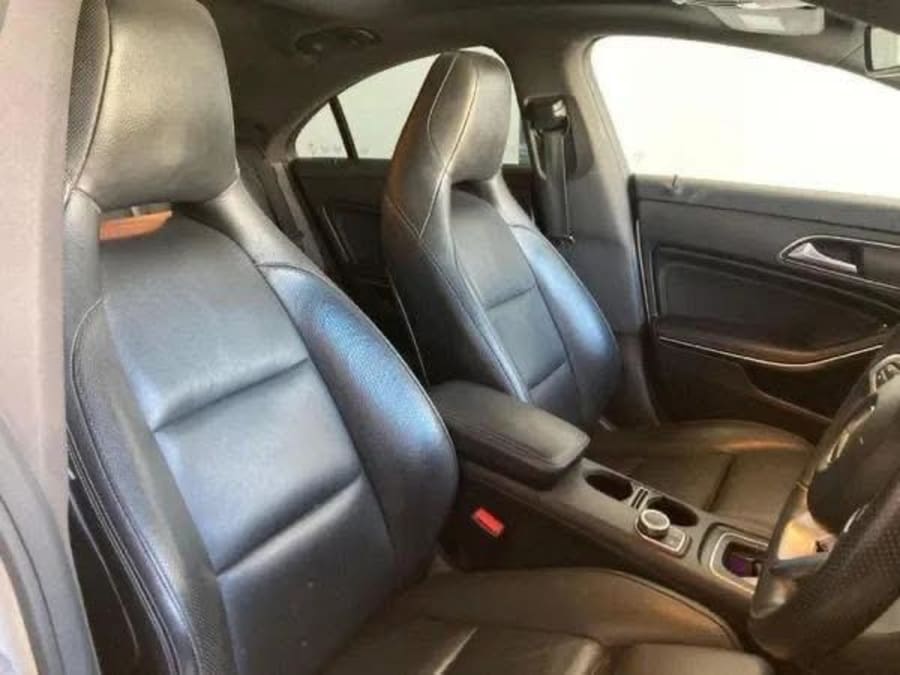 2019 Mercedes-Benz CLA 200 AMG Auto — photo 8