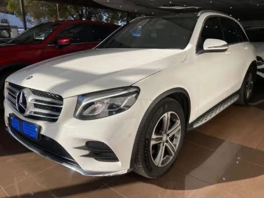 2016 Mercedes-Benz GLC 250d AMG — photo 3