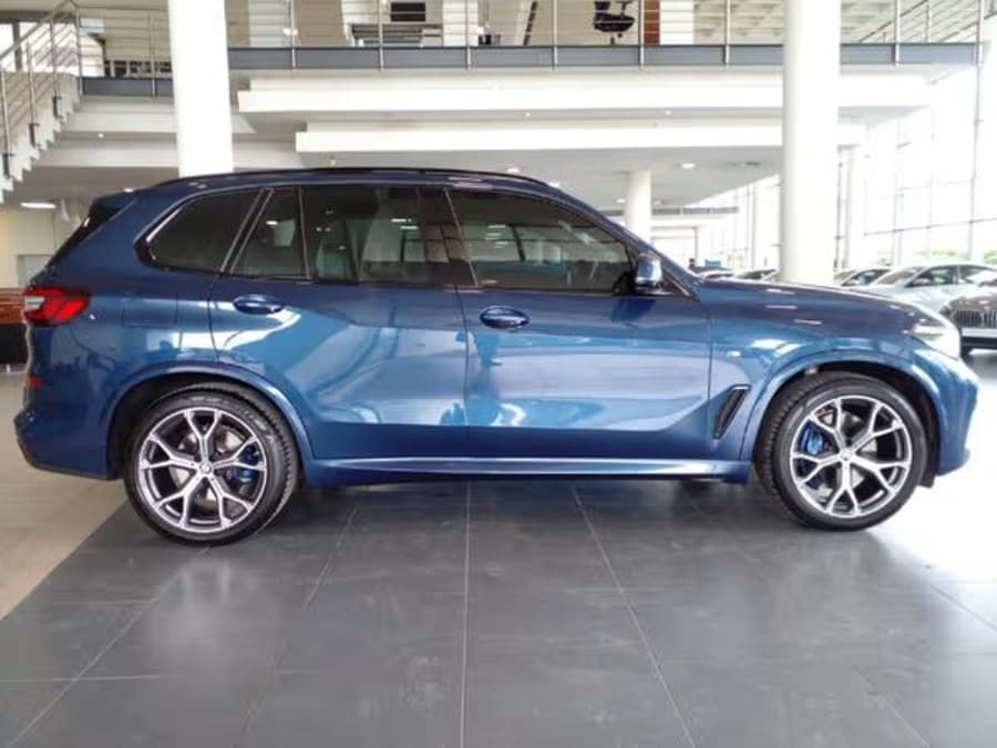 2022 BMW X5 xDrive30d M Sport — photo 3