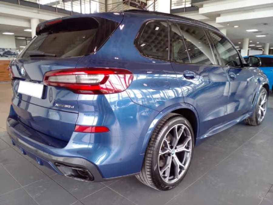 2022 BMW X5 xDrive30d M Sport — photo 8