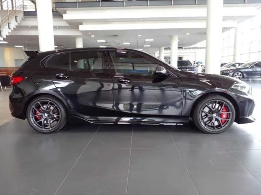 2022 BMW 1 Series 118i Mzansi Edition Auto — photo 4