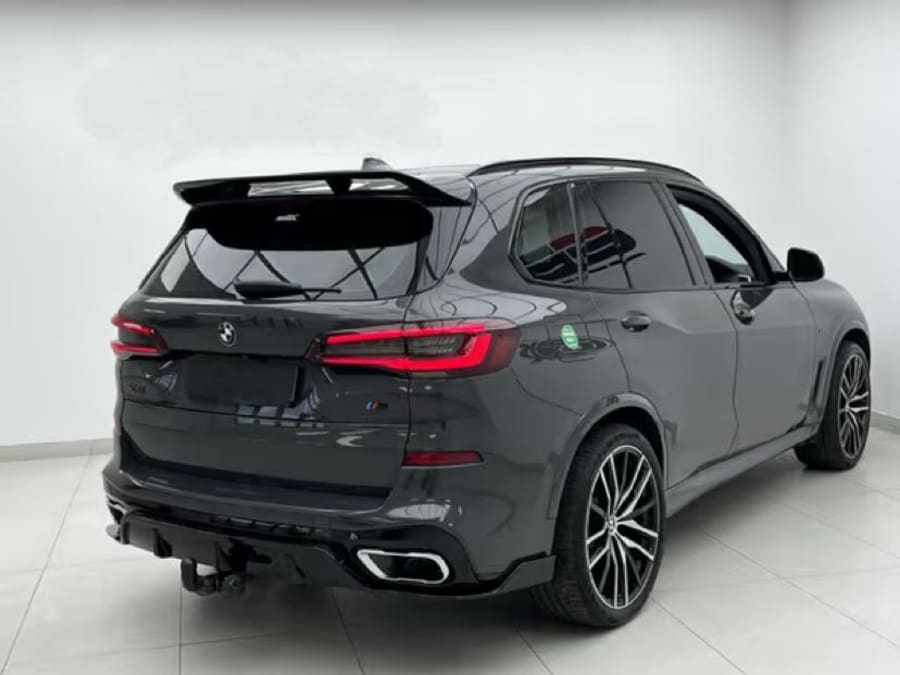 2022 BMW X5 xDrive30d M Sport — photo 9