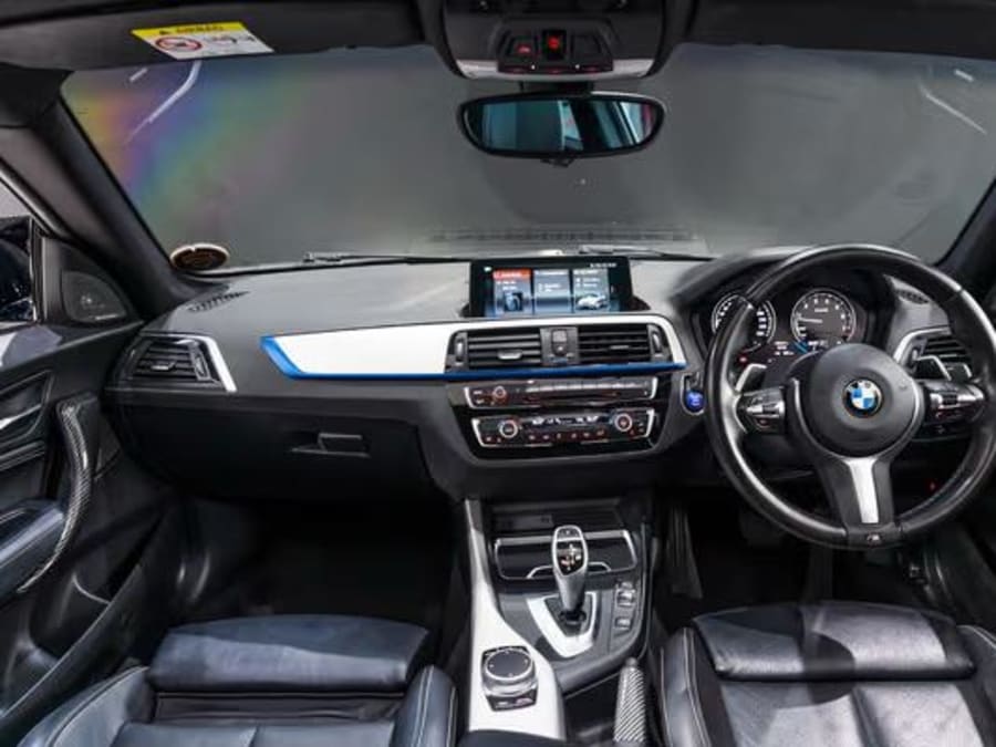 2020 BMW 2 Series M240i — photo 6