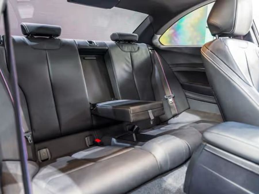 2020 BMW 2 Series M240i — photo 7