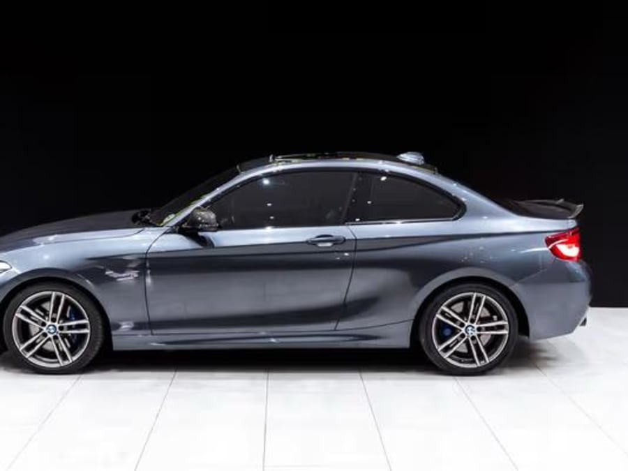 2020 BMW 2 Series M240i — photo 8