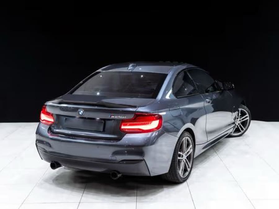 2020 BMW 2 Series M240i — photo 10