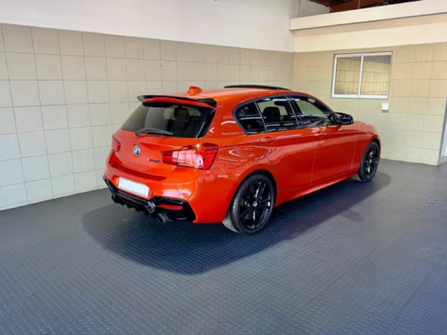 2017 BMW 1 Series M140i 5-dr Auto — photo 9