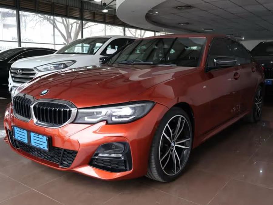2021 BMW 3 Series 320i M Sport — photo 3