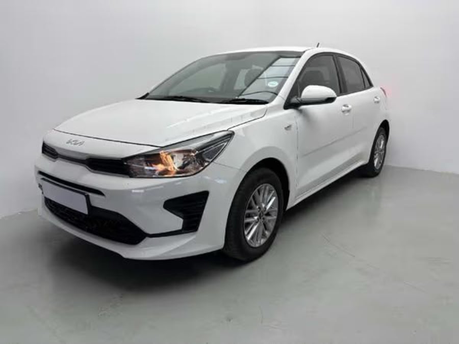 2022 Kia Rio 1.4 LS 5-dr Auto — photo 3
