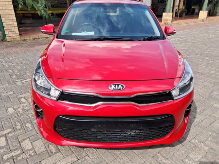2020 Kia Rio 1.4 LX 5-dr — photo 2