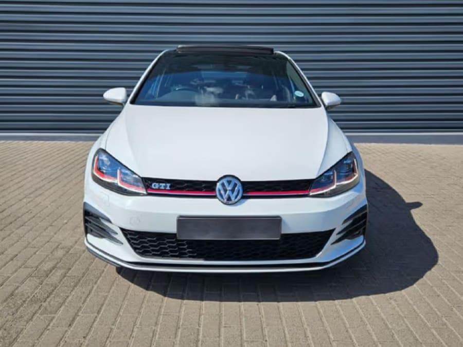 2020 Volkswagen Golf VII GTI 2.0 TSI Auto — photo 2