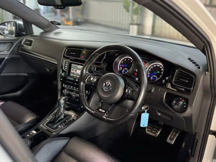 2014 Volkswagen Golf VII 2.0 TSI R Auto — photo 6