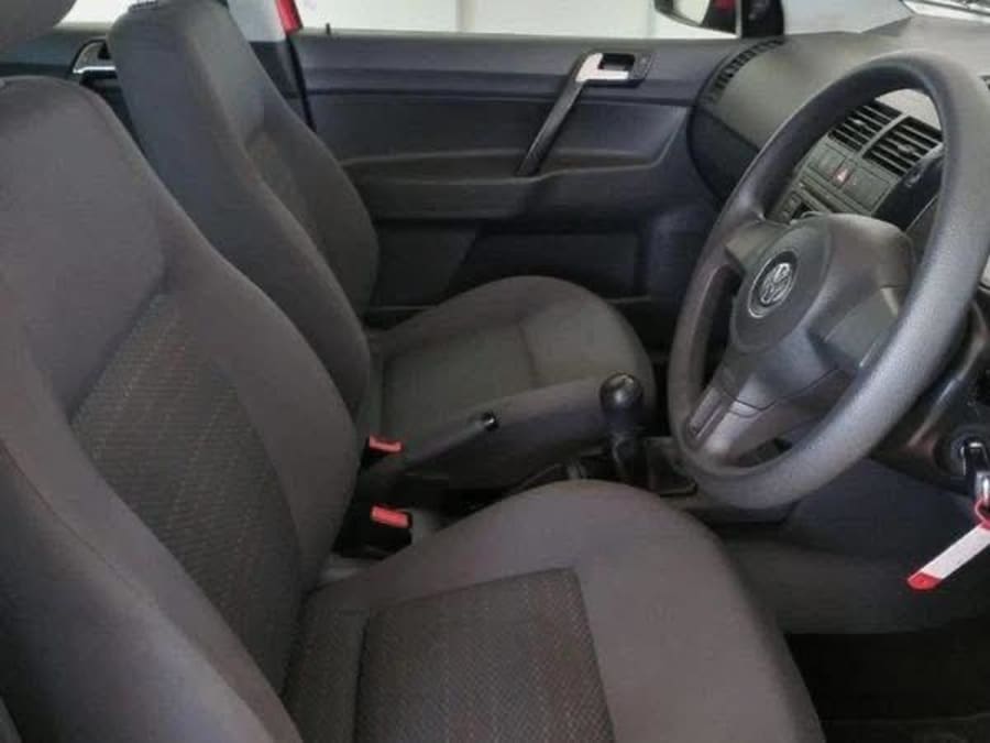 2017 Volkswagen Polo Vivo 1.4 — photo 3