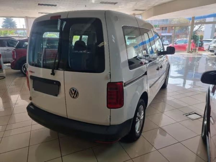 2018 Volkswagen Caddy 1.6i (81kW) Panel Van — photo 5
