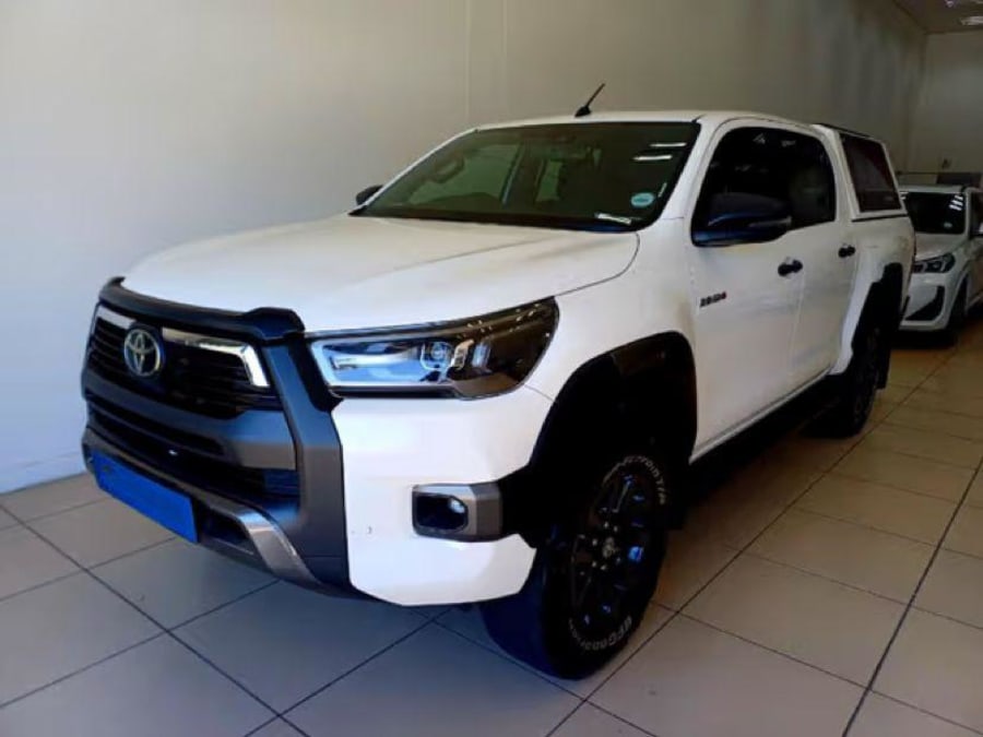 2021 Toyota Hilux 2.8 GD-6 Raised Body Legend RS 4x4 Double-Cab — photo 4