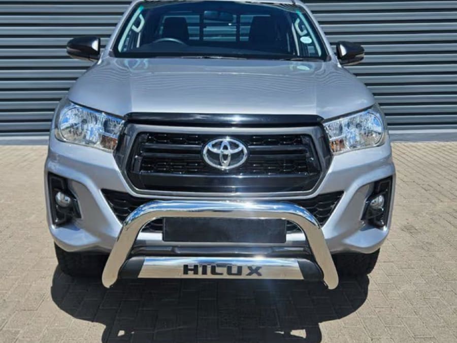 2019 Toyota Hilux 2.4 GD-6 Raised Body SRX Extended Cab — photo 1