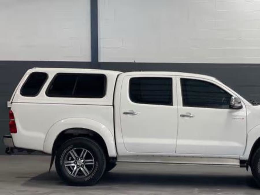 2012 Toyota Hilux 3.0 D-4D Raider Raised Body Double-Cab — photo 2